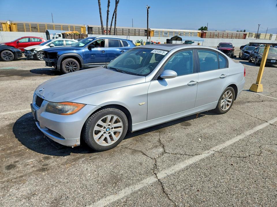 BMW 325 2006 con VIN WBAVB13596K000280 - Foto de la subasta