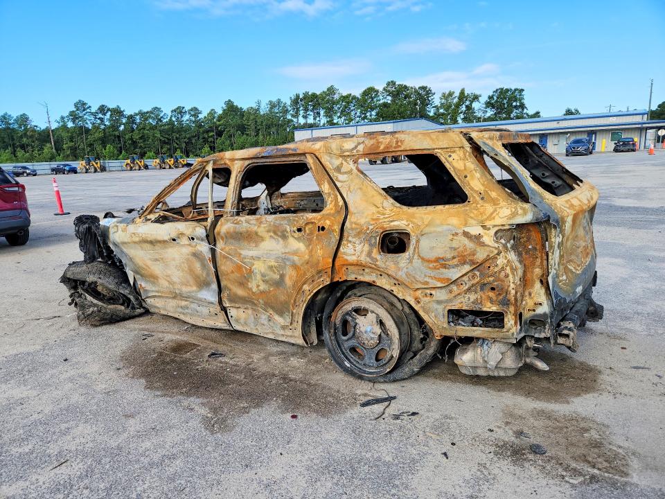 Photo 2 from auction – 2020 FORD EXPLORER with VIN 1FM5K8ABXLGB22757