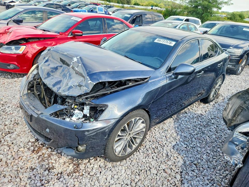 LEXUS IS 2007 with VIN JTHBE262X72008991 - Photo from auction