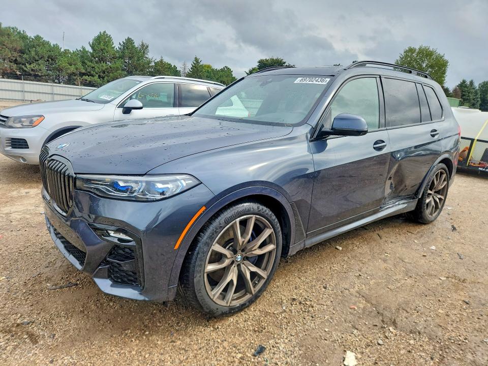 BMW X7 2022 с VIN 5UXCX6C06N9M17860 - Снимка от търг