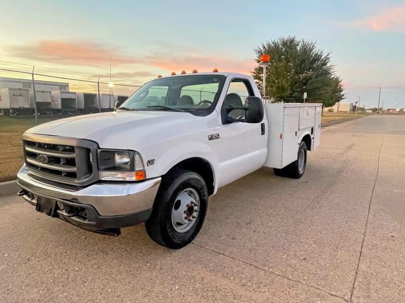Photo 2 from auction – 2003 FORD F350 with VIN 1FDWF36S13EA38634