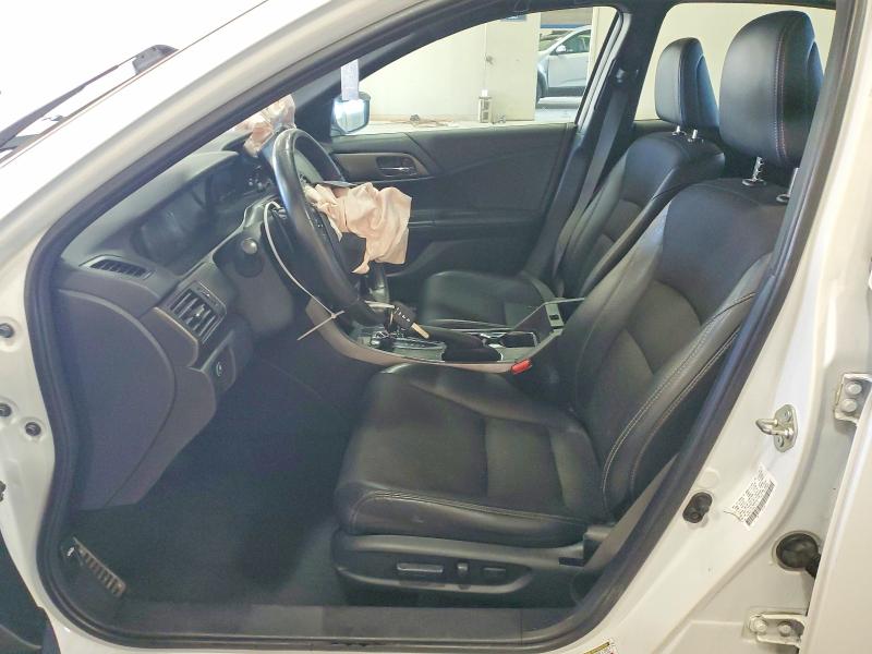Снимка 7 от търг – 2016 HONDA ACCORD с VIN 1HGCR2F52GA143135