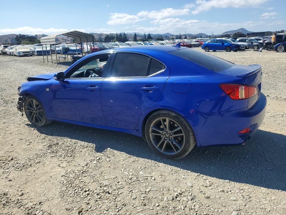 Photo 2 from auction – 2011 LEXUS IS with VIN JTHBE5C24B5027937