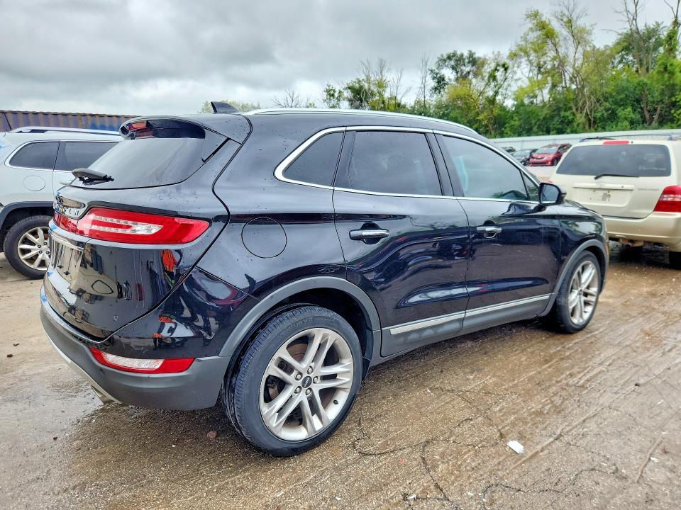 Photo 3 from auction – 2019 LINCOLN MKC with VIN 5LMCJ3D99KUL21513