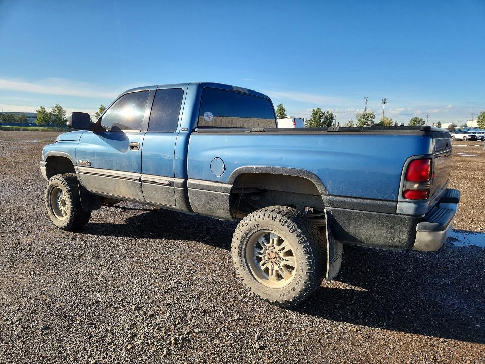 Фото 2 с аукциона – 2002 DODGE RAM 2500 с VIN 3B7KF23C82M270747