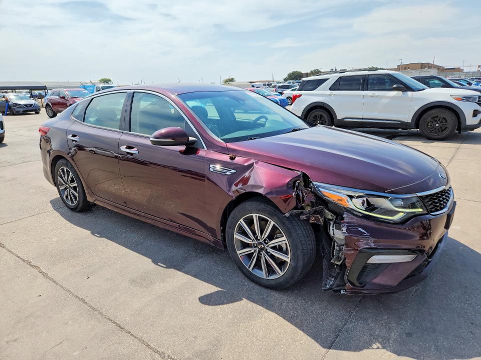 Foto 4 de la subasta – 2019 KIA OPTIMA con VIN 5XXGU4L18KG336656