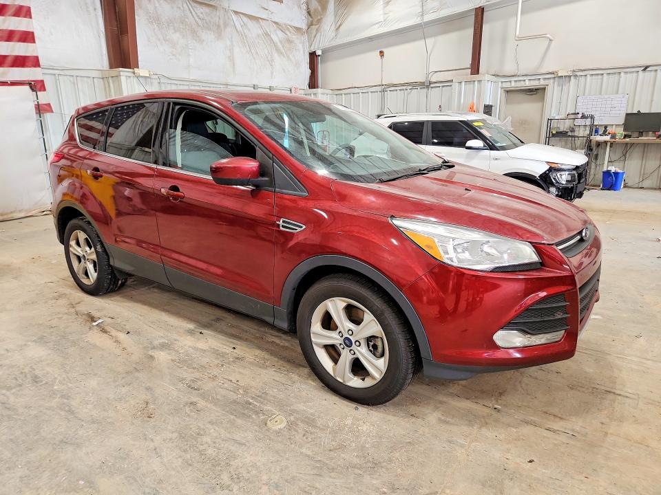 Photo 4 from auction – 2016 FORD ESCAPE with VIN 1FMCU0G98GUB46151