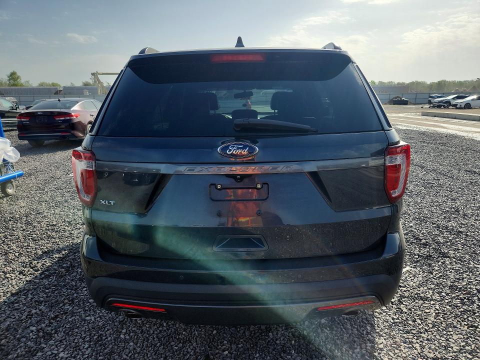 Photo 6 from auction – 2017 FORD EXPLORER with VIN 1FM5K7D82HGD40354