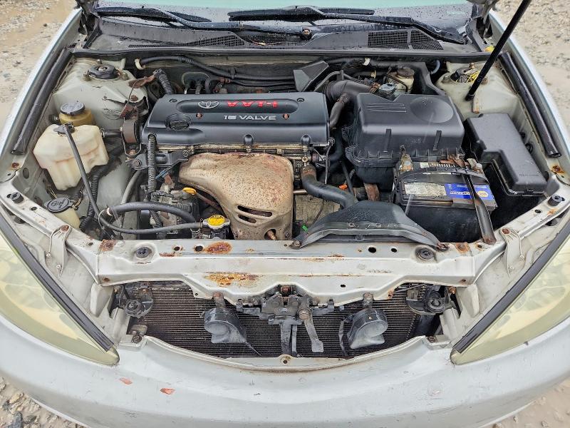 Photo 11 from auction – 2004 TOYOTA CAMRY with VIN 4T1BE32K44U812597