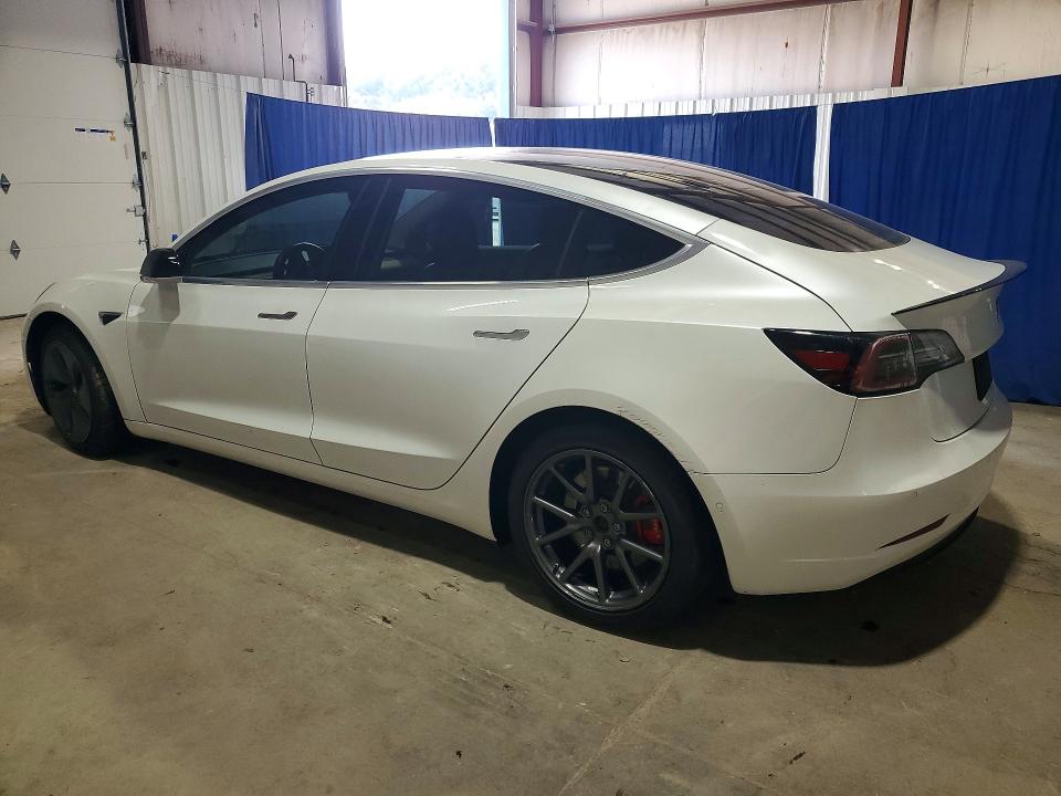 صورة رقم 2 من المزاد - 2020 TESLA MODEL 3 مع VIN 5YJ3E1EAXLF737069