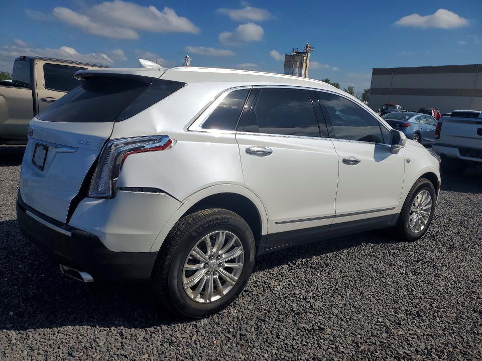 Photo 3 from auction – 2019 CADILLAC XT5 with VIN 1GYKNBRS7KZ138718