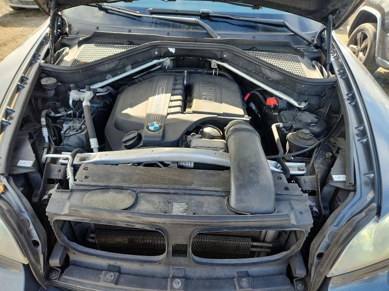 صورة رقم 12 من المزاد - 2012 BMW X5 مع VIN 5UXZV4C5XCL765452