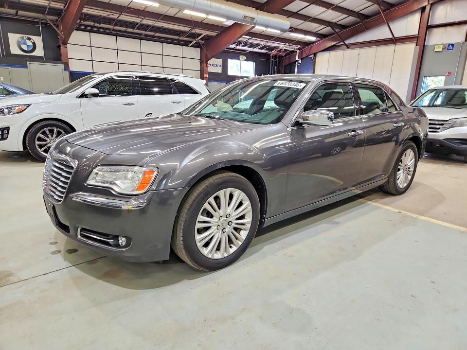 2014 CHRYSLER 300C - Търг №69028346