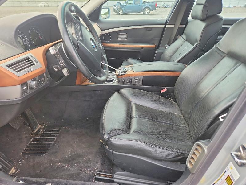 Photo 7 from auction – 2006 BMW 750 with VIN WBAHN83516DT60015