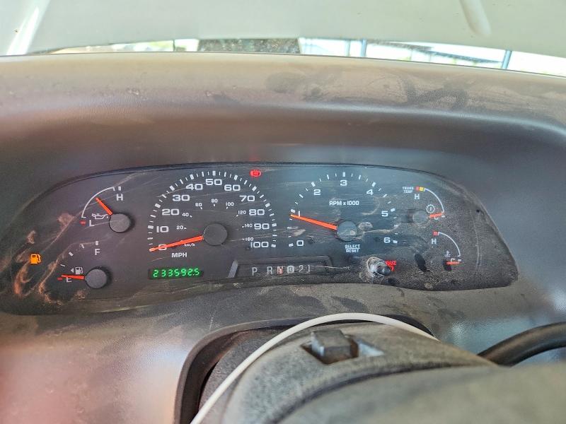 Photo 9 from auction – 2003 FORD F250 with VIN 1FTNX20L13ED73871