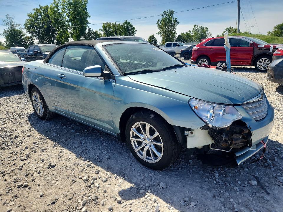 Photo 4 from auction – 2009 CHRYSLER SEBRING with VIN 1C3LC55D19N539275