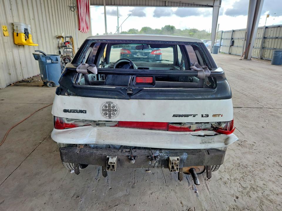 Zdjęcie 6 z aukcji – 1992 GEO METRO z VIN 2C1MR6466N6757635