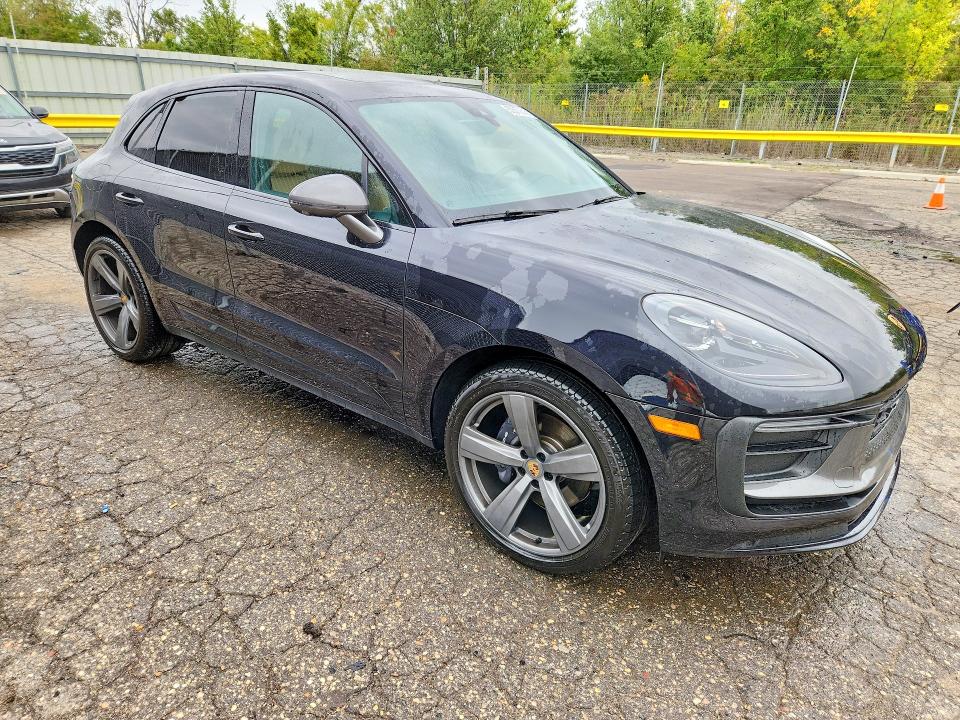 Photo 4 from auction – 2025 PORSCHE MACAN with VIN WP1AA2A57SLB05223