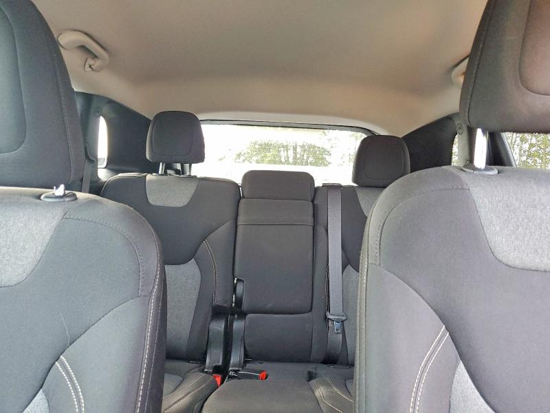 Photo 10 from auction – 2014 JEEP CHEROKEE with VIN 1C4PJMCS9EW153075