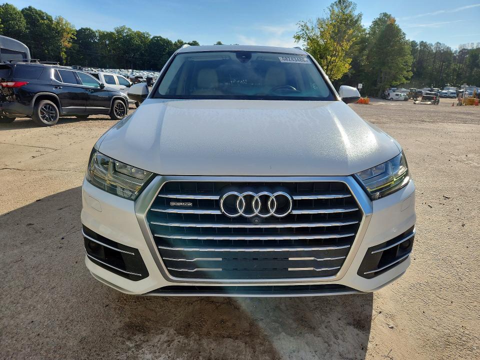 Photo 5 from auction – 2017 AUDI Q7 with VIN WA1VAAF79HD033364
