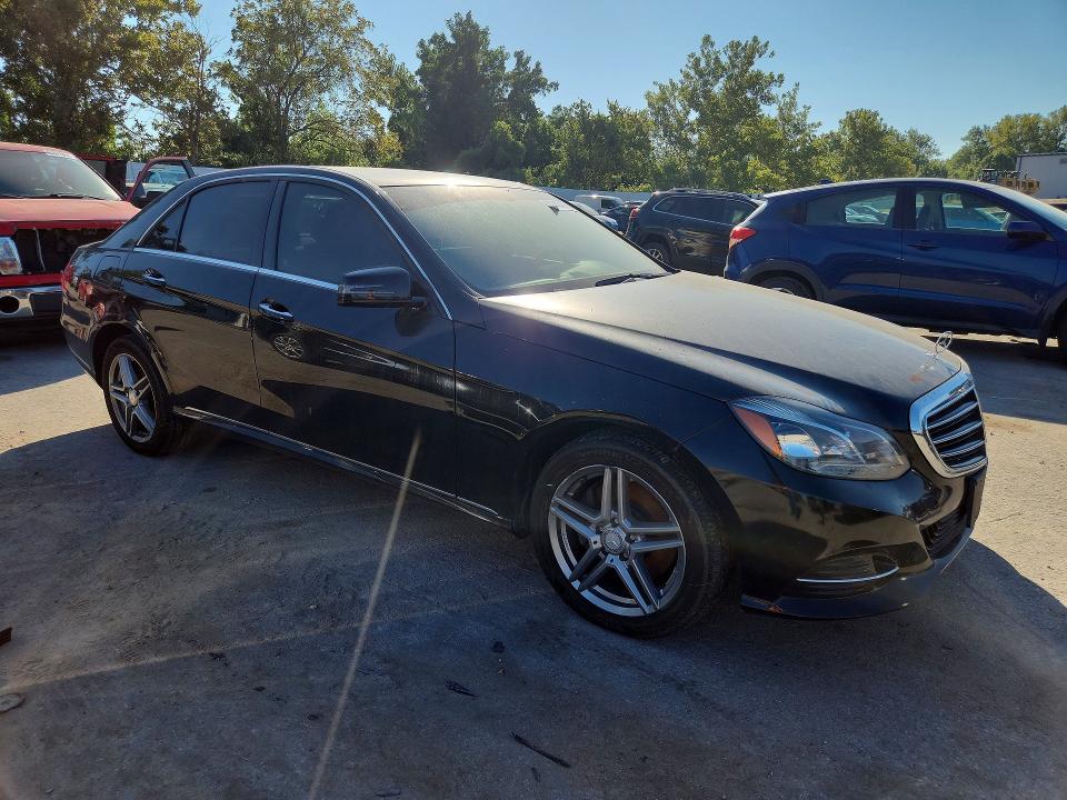 Photo 4 from auction – 2014 MERCEDES-BENZ E with VIN WDDHF8JB3EA996871