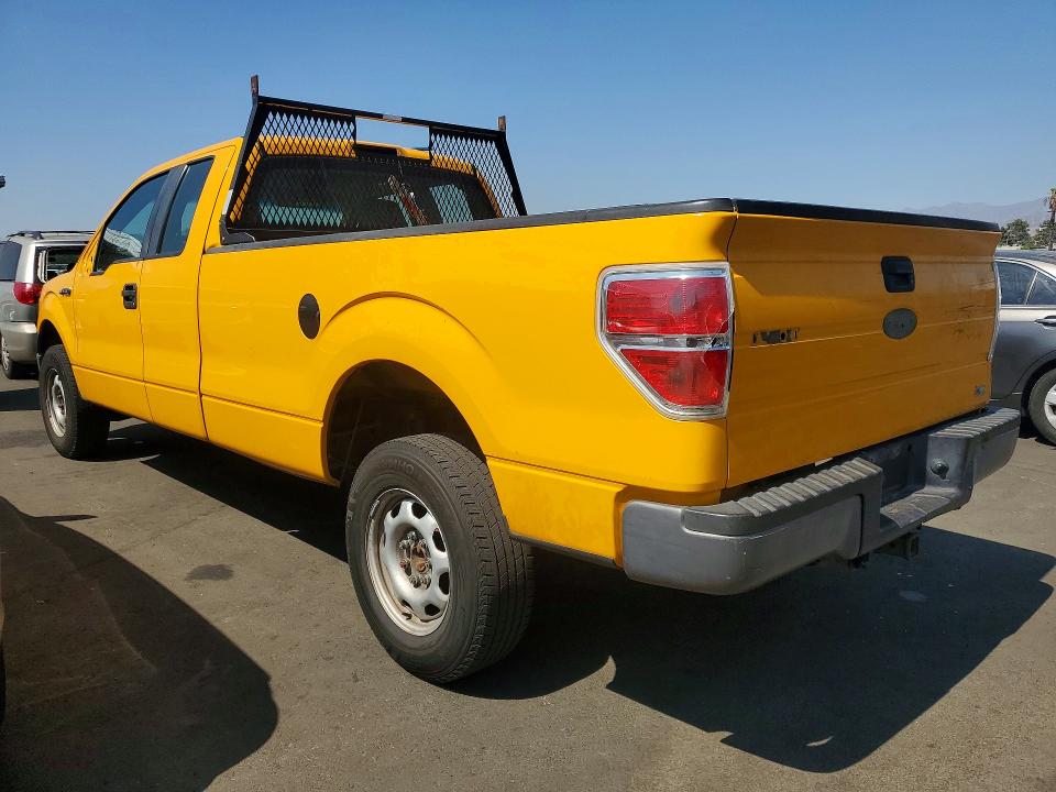 Photo 2 from auction – 2010 FORD F150 with VIN 1FTVX1EV6AKB82742