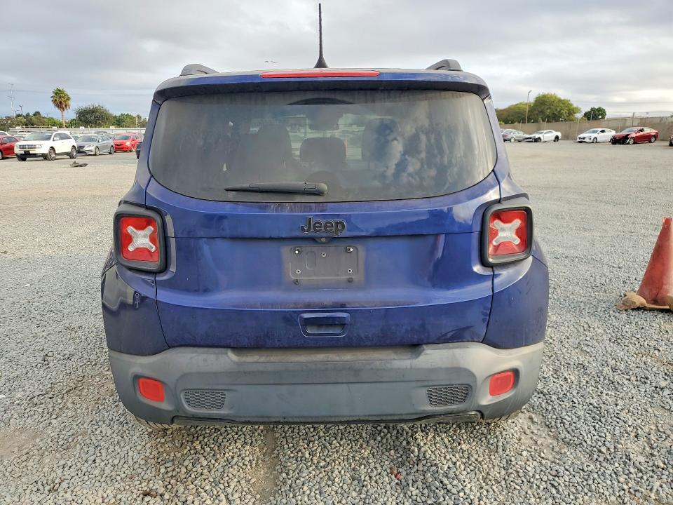 Photo 6 from auction – 2018 JEEP RENEGADE with VIN ZACCJABB2JPH34195