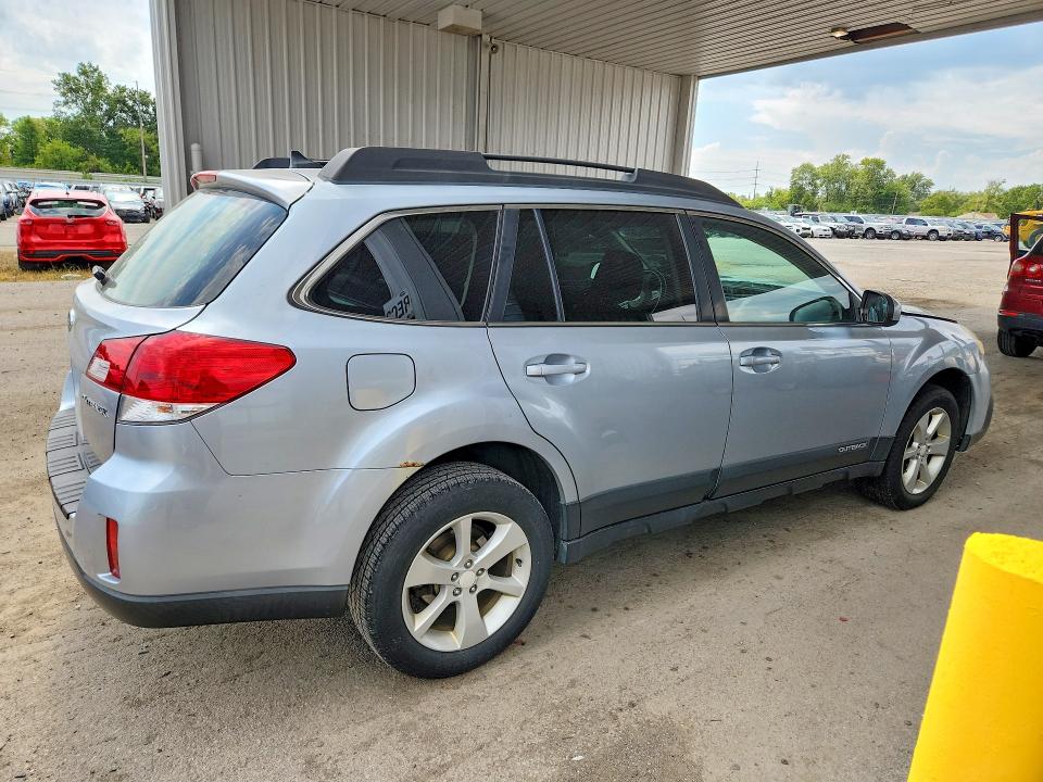 Zdjęcie 3 z aukcji – 2014 SUBARU OUTBACK z VIN 4S4BRCCC4E3317478
