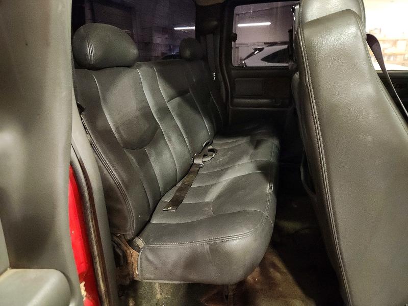 Photo 10 from auction – 2003 CHEVROLET SILVERADO with VIN 2GCEK19N831373655