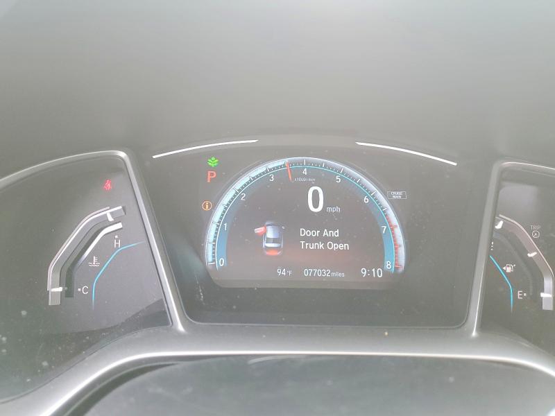 Photo 9 from auction – 2017 HONDA CIVIC with VIN 19XFC2F71HE037398