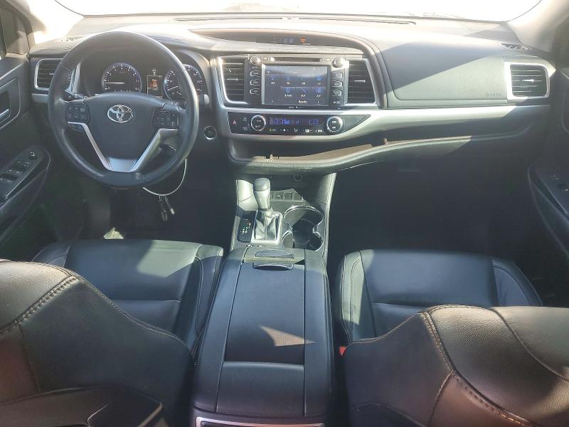 Photo 8 from auction – 2015 TOYOTA HIGHLANDER with VIN 5TDKKRFH9FS088122