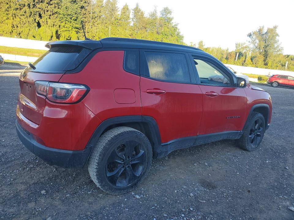 Фото 3 с аукциона – 2019 JEEP COMPASS с VIN 3C4NJDBB0KT745233
