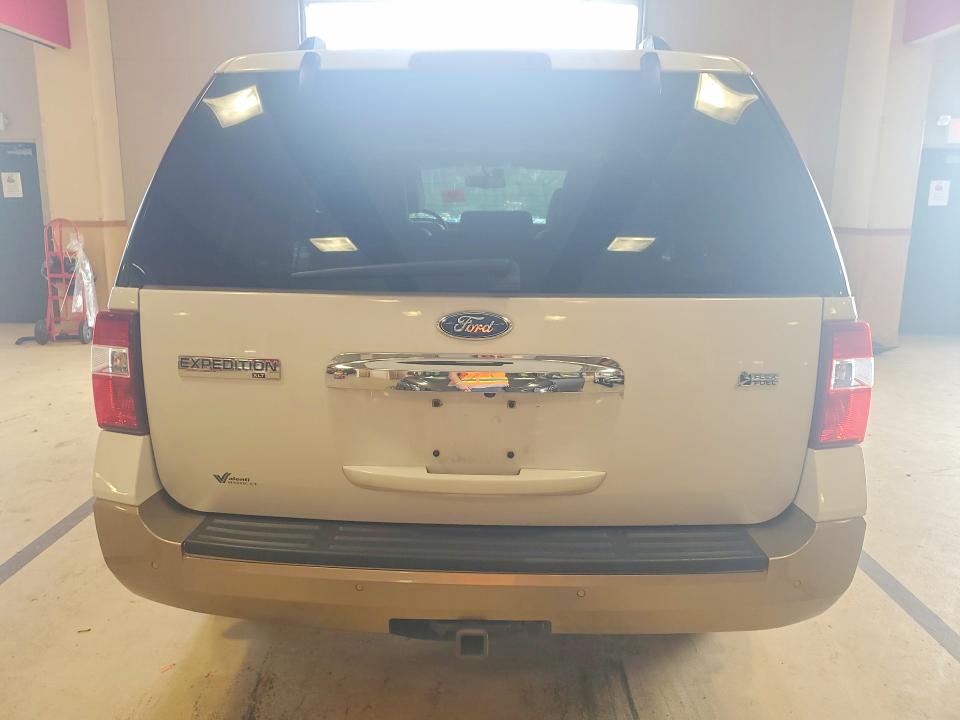 Photo 6 from auction – 2014 FORD EXPEDITION with VIN 1FMJU1J57EEF11297