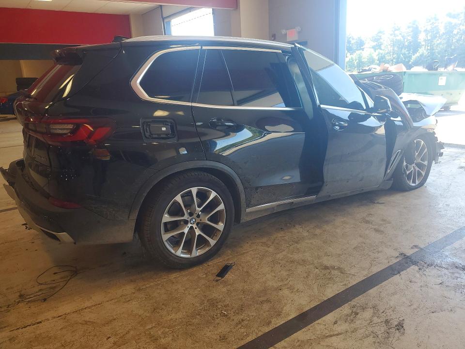 Photo 3 from auction – 2022 BMW X5 with VIN 5UXCR6C01N9K10707