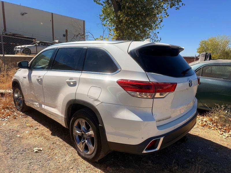 Photo 12 from auction – 2019 TOYOTA HIGHLANDER HYBRID with VIN 5TDDGRFH0KS059077