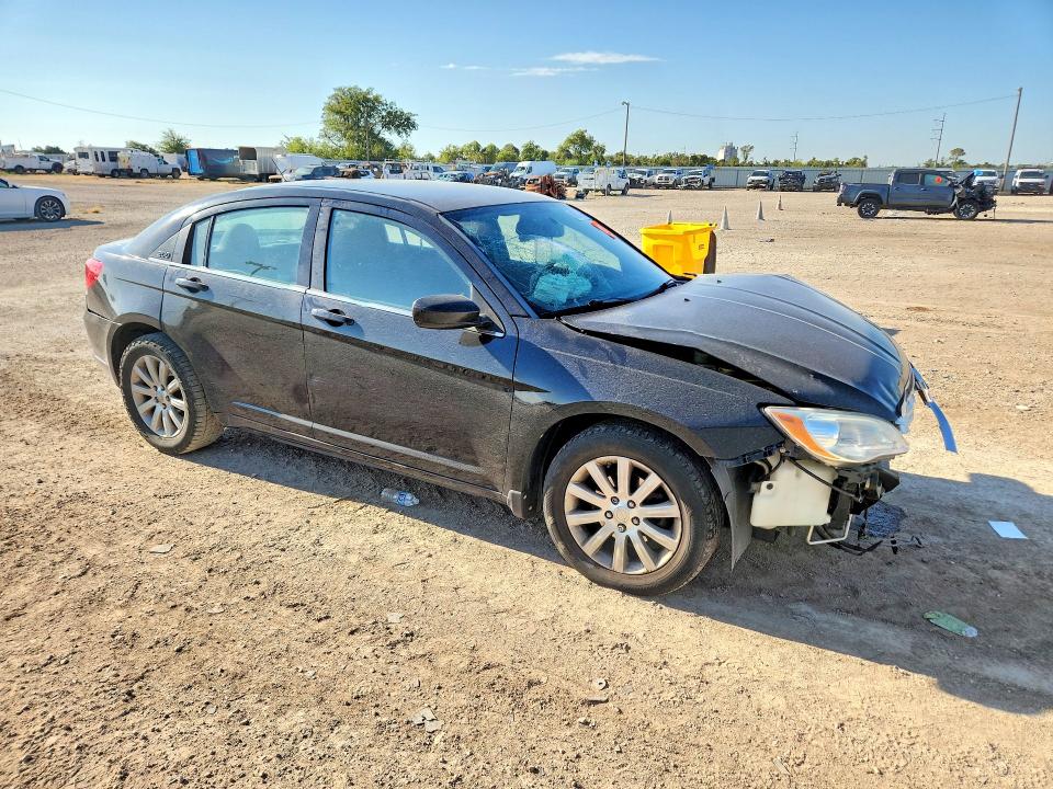 Zdjęcie 4 z aukcji – 2012 CHRYSLER 200 z VIN 1C3CCBBB5CN197905