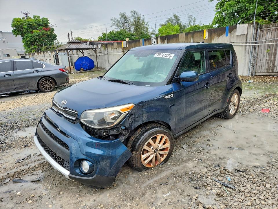 KIA SOUL 2018 z numerem VIN KNDJP3A50J7523006 - Zdjęcie z aukcji