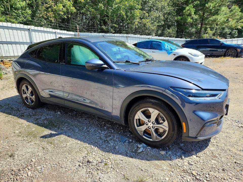 Photo 4 from auction – 2021 FORD MUSTANG MACH-E with VIN 3FMTK1RM1MMA26088