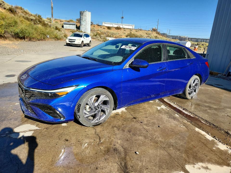 HYUNDAI ELANTRA 2025 with VIN KMHLS4DG7SU033185 - Photo from auction