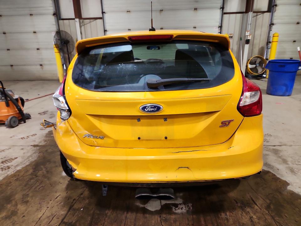 Photo 6 from auction – 2014 FORD FOCUS with VIN 1FADP3L94EL285144