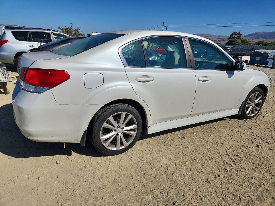 Zdjęcie 3 z aukcji – 2013 SUBARU LEGACY z VIN 4S3BMCC67D3021141