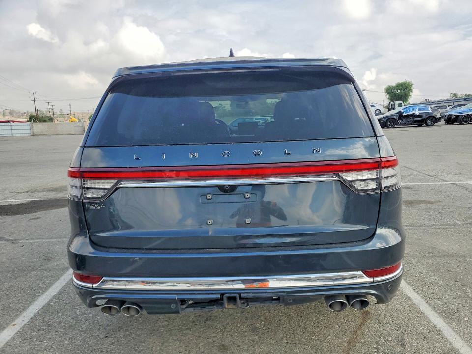 Photo 6 from auction – 2020 LINCOLN AVIATOR with VIN 5LM5J9XC8LGL35972