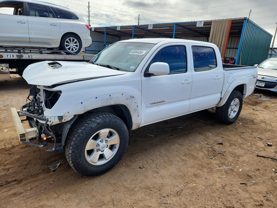 Zdjęcie 1 z aukcji – 2011 TOYOTA TACOMA z VIN 5TFJU4GN3BX009237