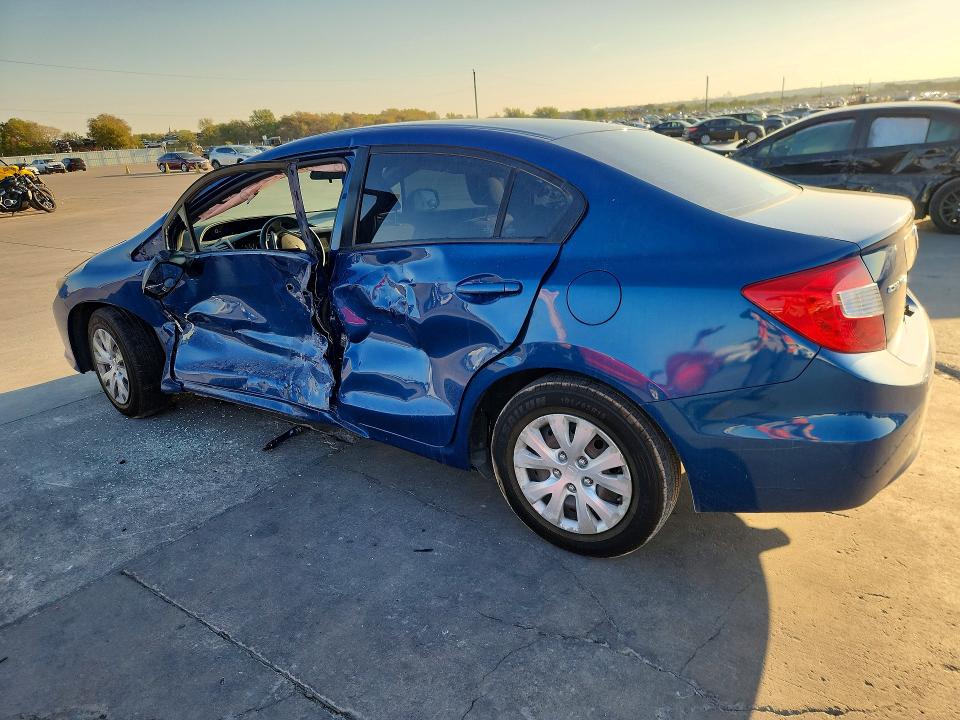 Photo 2 from auction – 2012 HONDA CIVIC with VIN 19XFB2F57CE322777