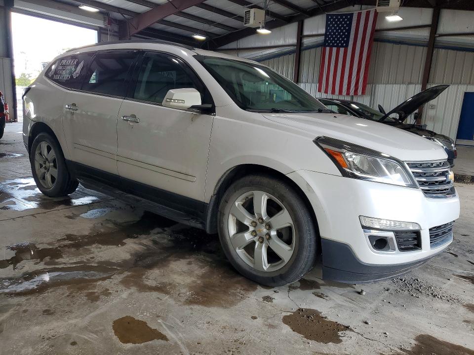 Photo 4 from auction – 2016 CHEVROLET TRAVERSE with VIN 1GNKVGKD9GJ193652