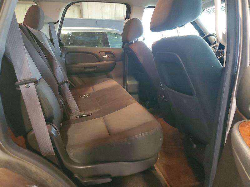 Photo 11 from auction – 2014 CHEVROLET TAHOE with VIN 1GNSKAE03ER244110