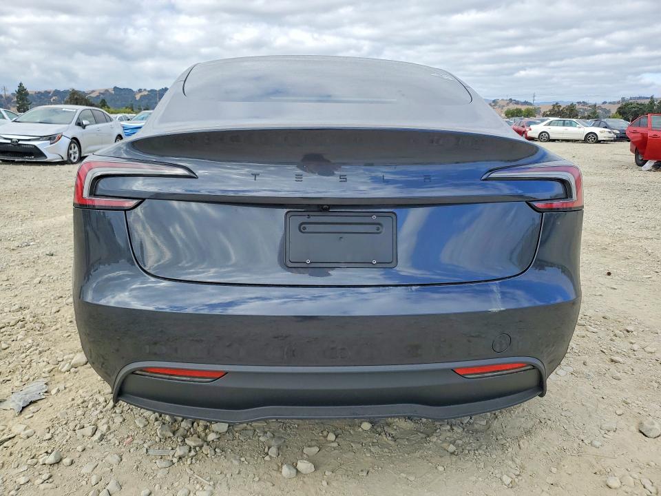 Снимка 6 от търг – 2026 TESLA MODEL 3 с VIN 5YJ3E1EA4TF214498