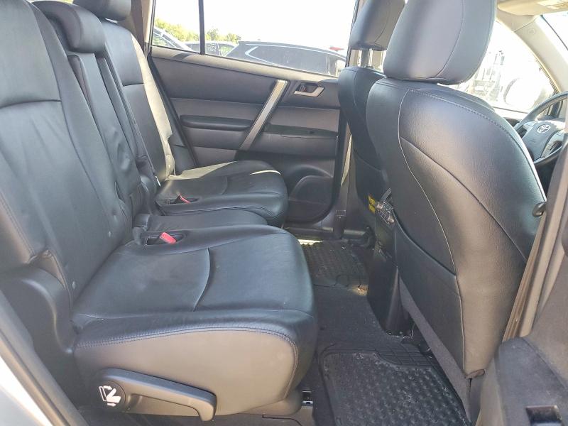 Снимка 11 от търг – 2008 TOYOTA HIGHLANDER с VIN JTEES43A282001710