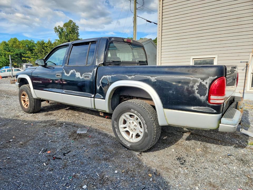صورة رقم 2 من المزاد - 2002 DODGE DAKOTA مع VIN 1B7HG48Z72S697828