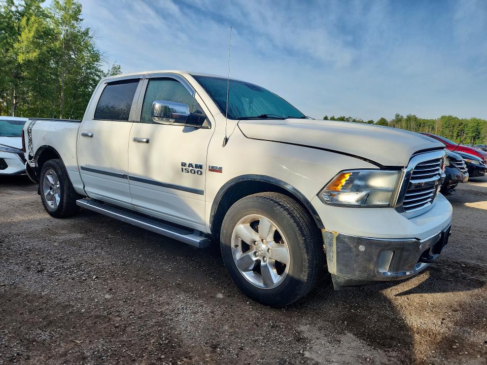 Фото 4 с аукциона – 2016 RAM 1500 с VIN 1C6RR6LT1GS100104